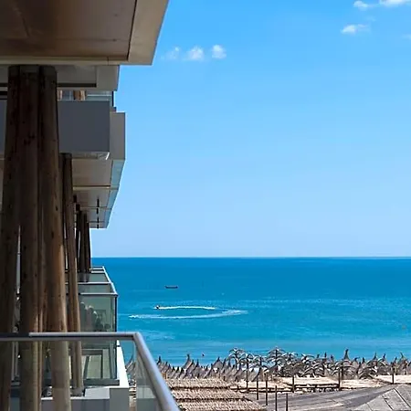 L&c By Zora Apartament,pe Plaja 3* Constanta