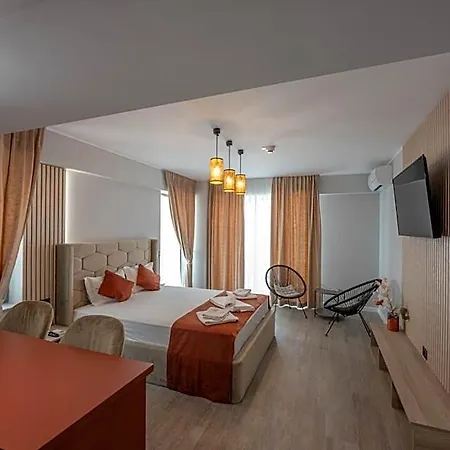 Hotel L&c By Zora Apartament,pe Plaja Constanta