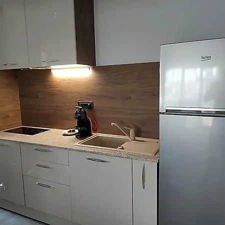 Hotel L&c By Zora Apartament,pe Plaja Constanta