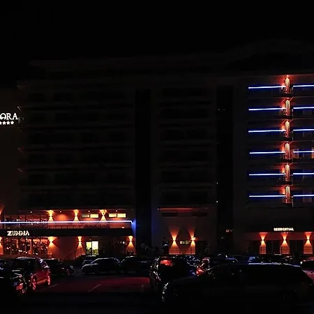 L&c By Zora Apartament,pe Plaja Hotel Constanta