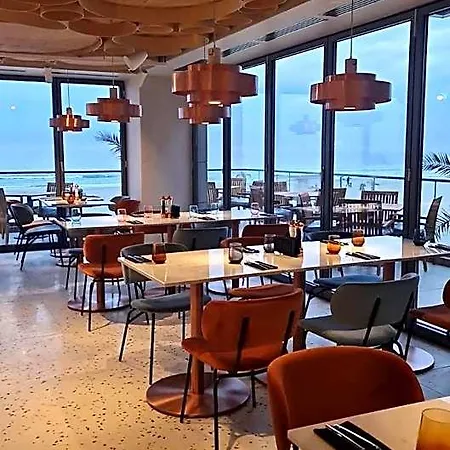 L&c By Zora Apartament,pe Plaja Hotel Constanta
